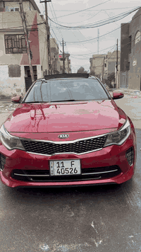 السلام عليكم
اوبتيما 2018 وارد امريكي مواصفات الS المعروفه بانوراما السياره نظيفة كلش وجاهزه وجديده محرك وگير بلاديات حادثها دعامية خلفيه فقط باب السايق مرشوش كلير ونص الباب الخلفي بأمريكا رقم بغداد مشروع وطني بأسمي تحويل ثاني يوم 
السعر144$ 
موقعها بغداد الشعب 
***********
