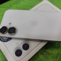 آيفون 16 • ١٢٨ • بطارية ١٠٠%