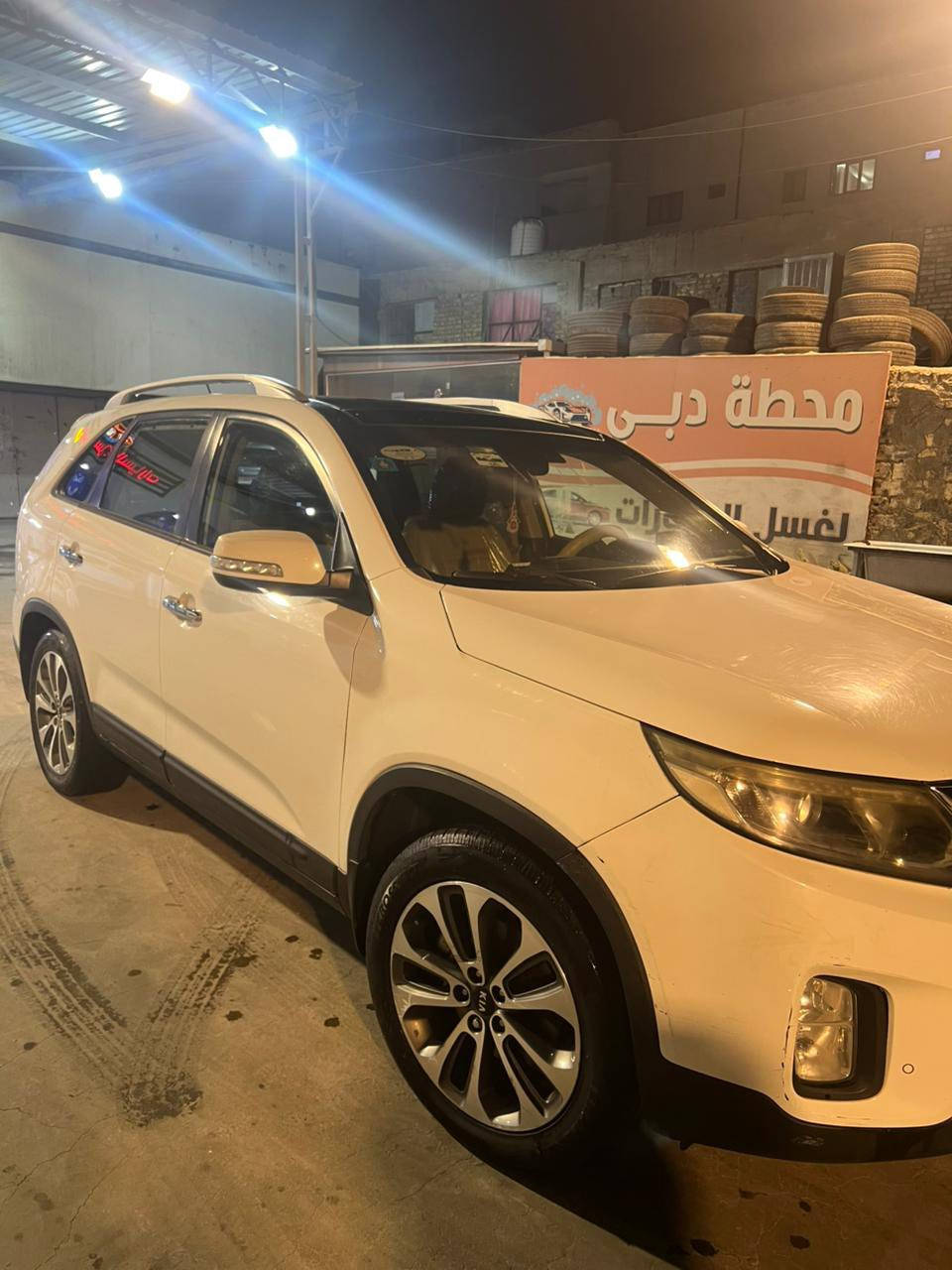 السلام عليكم من رخصه الادمن
مكلف بالنشر 
سورنتو خليجي 2014 للبيع 4 سلندر 
ماشيه 149الف كيلو 
موديل 2014 فول مواصفات 
بصمه 
فتحه بانوراما 
4سلندر 
بيه الجاملغ الامامي اليمنه صبغ فقط 
كير خيرر الله
محرك شاده جديد قبل شهر تقريباً 
تبريد خير من الله 
سياره كامله وجاهزه متصرف عليه ربع 
صدر امامي خلفي خير من الله
السعر 165 وبيه مجال بسيط حك الجيه 
للاستفسار ***********
