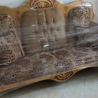 طخم زان مصري ملكي للبيع بسعر مناسب سبب البيع مكان صغير الاستقبال ٣ قطع...