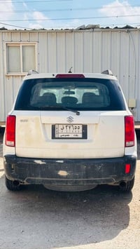 ساسوكي XI7 مديل 2007  مكينه وكير كفاله  مصبوغه حزام الكشر كدامك وتجي ت...