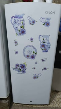 ثلاجة نوع Kelon نضيفه كلش وشغاله  للبيع سعر 125 وبيه مجال شراي اتصال ا...