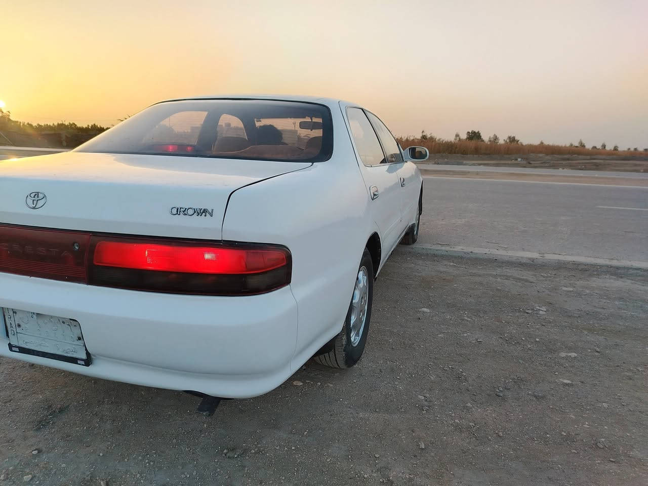 سلام عليكم كرسته للبيع الون ابيض موديل 1994رقم بصره مشروع وطني سنويه بعدهي مامنتهيه مكفوله من الكص والنغل جثه والعيب الشرعي مكينه وكير وانجي جدد حداديه وتخم تاير جدد تبريد شغال السياره جاهزه ماناقصها شي مال جناي مصبوغه عام  السعر 65 مكان السياره الناصريه مركز الاستفسار  ***********
