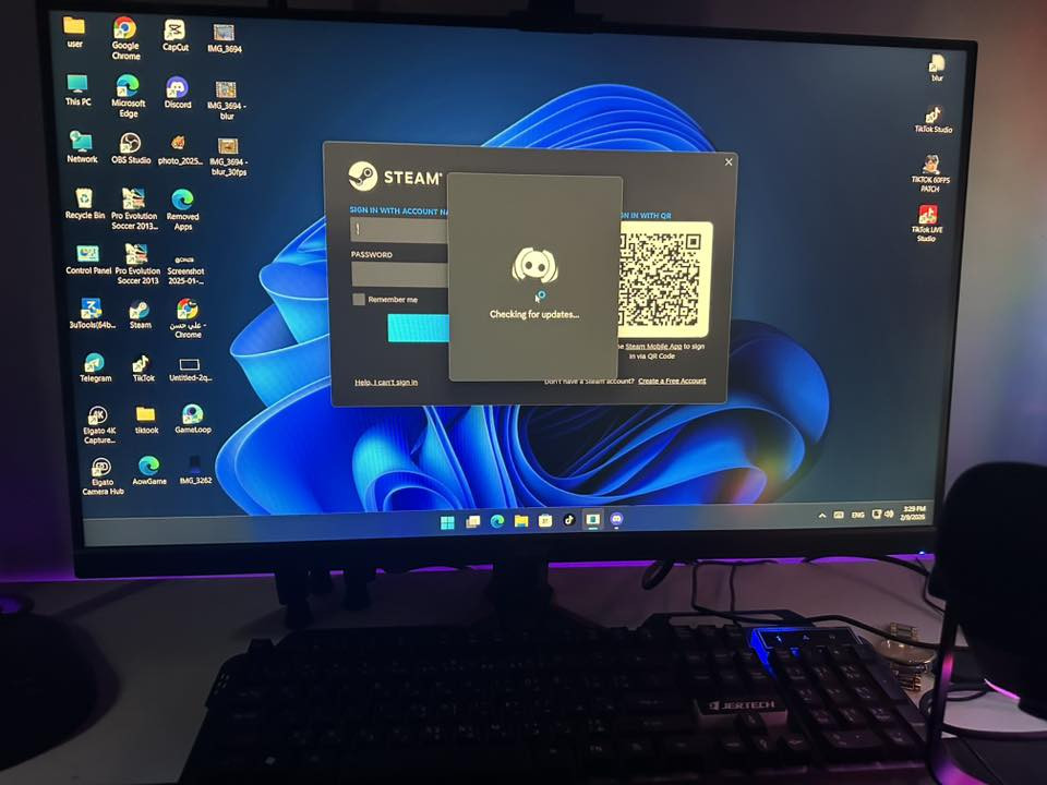 للبيع تجميعه جبته شهرين و اريد اشيل بيت ثاني وماعندي مكان تجميعه كيمنك كامله ميز و عاكسه وشاشه وماوس وكيبورد ابيعه كلهن بيعه وحده وانته قيم اكتب سعر واتساب هاذ رقمي *********** مكاني بغداد ماعندي توصيل
