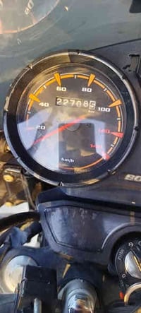 دراجة بوكسر 2023 للبيع مرقمة مكينة مجفتة  العنوان بغداد مدينة الصدر ال...