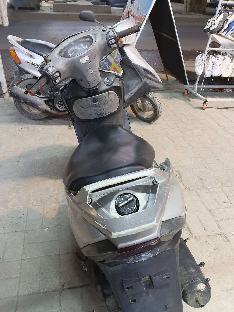 السلام عليكم درجه ماكس 140 البيع مكانه مدينه الصدر السعر 225 وبيه مجال ***********
