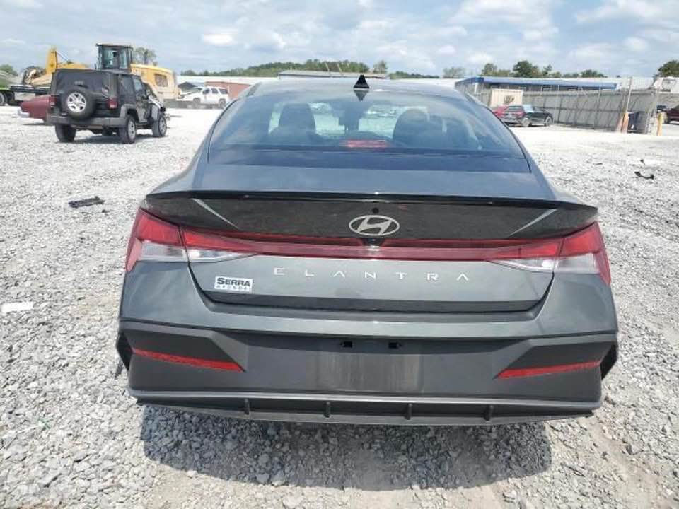 *(رمضـان كريم 🌙)*

*الاستلام مباشر حاليا في البصره*
*هونــداي النتـــرا موديـ2025ـل*
*السعر 122$(مصلـحه وجاهــزه)*
***********
أخذ المنشور صوره وتعال واتس 
سارع الحجز
