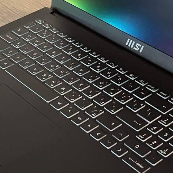 ⸻

💻 للبيع لابتوب MSI Modern 15 B12M

📌 المعالج: Intel Core i5 الجيل 12
📌 الرام: 8GB
📌 التخزين: SSD 512GB
📌 الشاشة: 15.6 إنش FHD

✨ الجهاز نظيف جدًا واستعمال خفيف جدًا
✨ استخدامه كان فقط برامج بسيطة مثل Excel والأوفيس والتصفح
✨ لم يتم تشغيله على برامج ثقيلة أو ألعاب
✨ لا توجد أي مشاكل أو أعطال

📦 مع الكارتون والشاحن الأصلي كامل

📩 للتواصل عبر الخاص
او واتساب ***********
