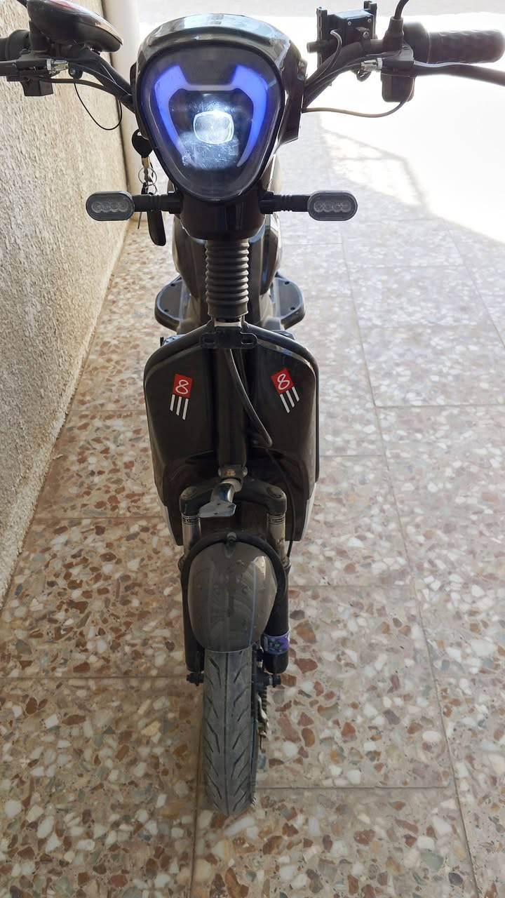 السلام عليكم دراجه شحن للبيع موديل2025 جديده دبل بصمه كلهه شغاله سرعه تمشي99 خمس نمر جديده صارت بيه مشكله فجئه وكفت فحصته طلع بيه عقل سعره200 وبيه مجال مكاني بابل شارع 80 قرب زيدون الخطاط رقمي ***********
