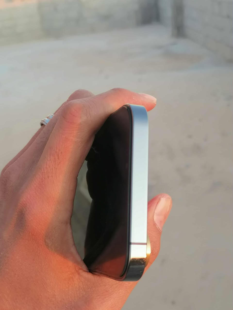 ,ًالسلام ,ًعليكم
.ايفون 13برو ماكس الوون اسود+سلڤر 

ذاكرة256

بطارية‎%‎88

صرف تنسه الشحن 

مشحون513مرة

نظافة98‎%‎

ملحقات كيبل وكارتون 

الجهاز شرط ظد المي شرط البطاريه ما مرفوعه واذا مرفوعه تاخذه بلاش 

مراوس 15برو او برو ماكس معه فرق 

للبيع 780 وبي مجال 

مكان الحويجه 

تفاصيل اكثر صوره من ظربته حاسبه او تفظل خاص

او***********
