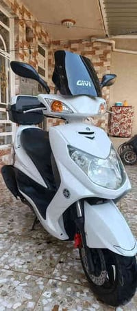 دراجة سكنس فحل نوزل خطين ياماهي ياباني رمبة برغي 🔩 واحد مامفتوح بيهة  ...