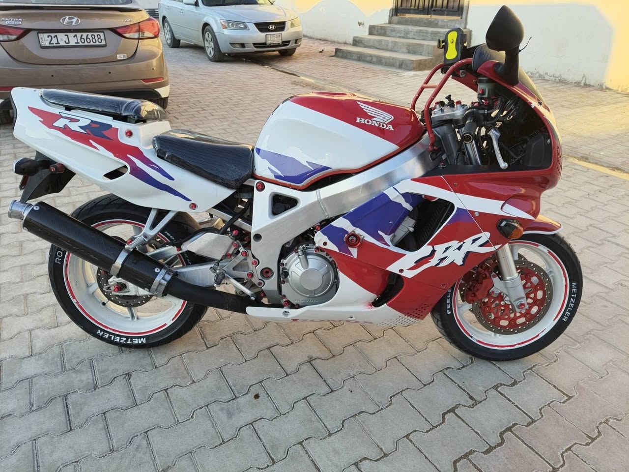 ياالله بطحه 919 مكفوله كله السعر 16وبيه مجال مكاني رمادي تأميم ***********
