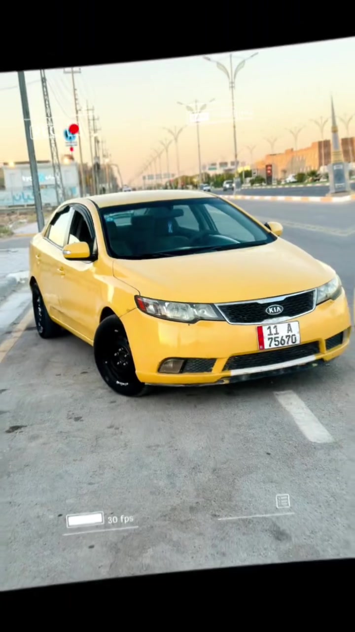 سيراتو مديل 2010
سياره جاهزه بسمي 
رقم بغداد 
كلش حلوه هاي سياره سعر نقد 65 فقط نقد هاي 
***********
