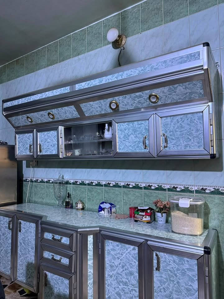 كاونتر المنيوم استخدام نظيف و حجم كبير
للبيع ناصريه مركز 
للاستفسار : ***********
