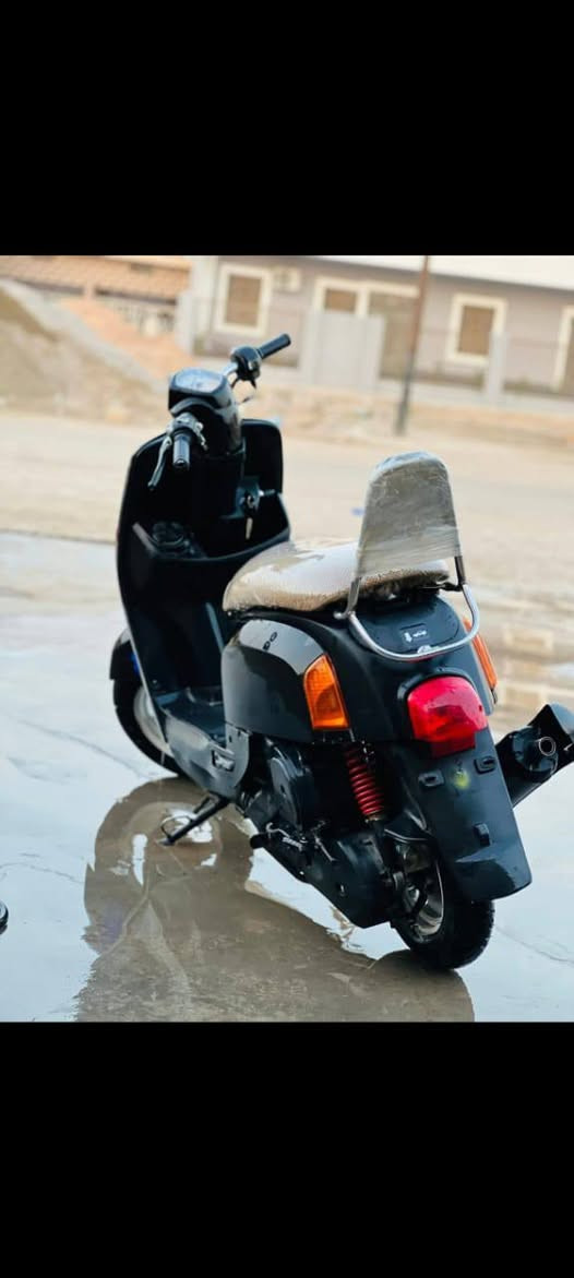 سلام عليكم دراجه بوليس كابريتر مو نوزل تايرات جديد نكره سلف تراي وين متريد كهربائيات كلها شغاله سعر 500 وبيه مجال مكاني ديالى بعقوبه
***********
