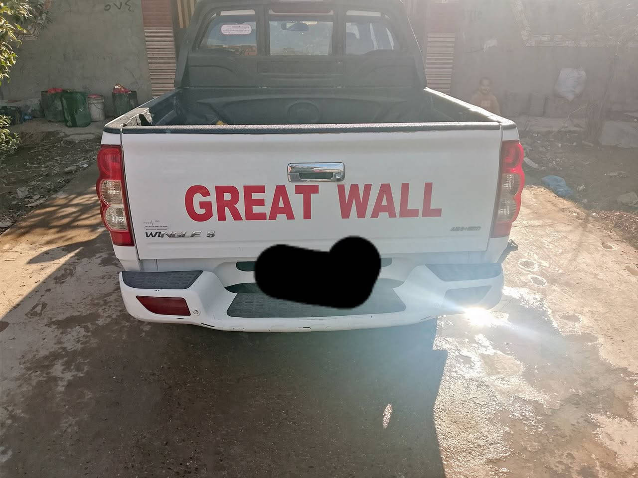 السلام عليكم بيكم صيني كرات ويل مكفولة موديل 2020 
     السعر 110 بيها مجال بسيط المكان بغداد *********** بسمي هاذ رقم صاحب السيارة
