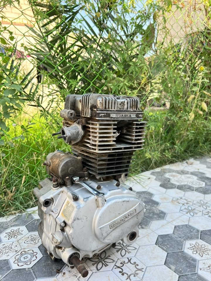 مكينه تايموتا شغاله اول هندر  موديل ١٤ 
بيها تبخير خفيف سوق الشيوخ 
واتس اب ***********
