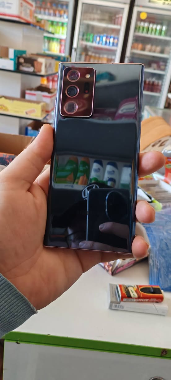 كلكسي NOT 20 altra 5G
ذاكره 256 / 12 +12
الجهاز ميحتاج اسولف ع مواصفاته لان معروفه فقط شاشته مضروبه مثل ماموضح كدامك تريد تبدله شاشه بقت يمك شاشته متوفره عد اي ابو صيانه تريد متبدلهه يمشيك استخدام بدون مشاكل وطبيعي كلش 
بوبجي 120 فريم 
سعره مناسب او مراوس يرهم 
***********
