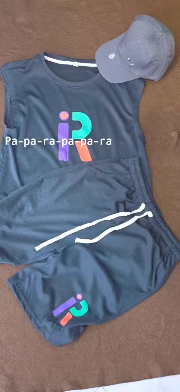 تراك رجالي🏖️
قياس 4XL-L✌️💯
٠
الشعب حي المصطفئ مجاور معمل الكاشي👌🏽🇮🇶


**إذا كنت صاحب هذا الإعلان وتريد حذفه لأي سبب، رجاءا أرسل رسالة إلى الدعم الفني**