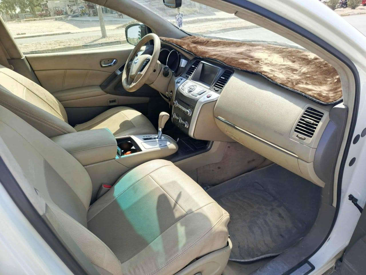 سلام عليكم نيسان مورونو فول مواصفات 
موديل 2012 رقم كركوك شرط التحويل 
بيها صبغ جاملغ الكدام فقط..
سعر 100 بيها مجال محرك 6 سلندر
ترهم مراوس ***********
