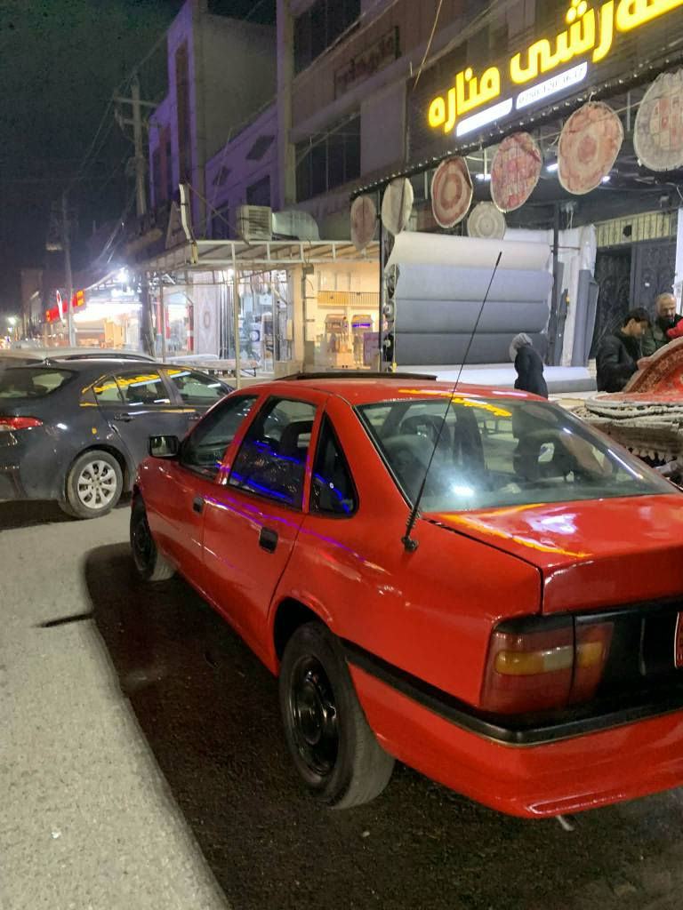 موديل 1993سةحر38
سارةكةحامةلؤجواني
جةمپئ كي خفيفي دواوةي هةية 
وةرگةرا برانةوة بةشةرت سيارةكة سةنةويوژينگةي نوئ ية سيارةكة
سلايت
فول ماسةفاتي
رقم تةلةفؤن وةتساپ *********** أربيل, العراق
