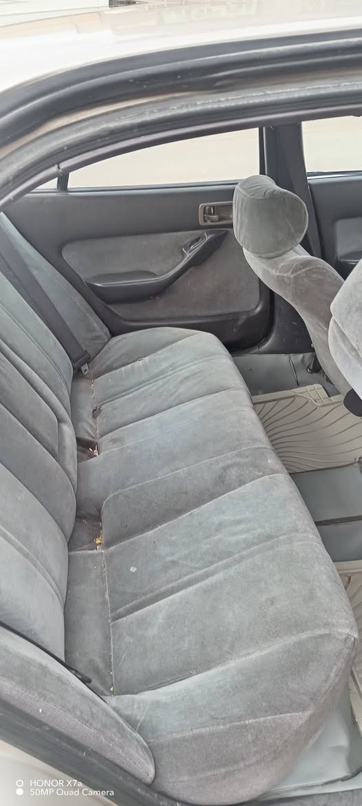 السلام عليكم كامري موديل ٩٢ سياره جاهزه محرك كير صدر مكفول سياره ليبل واحد مصبوغه عام تبريد يشتغل
*********** سعره ٤٨
