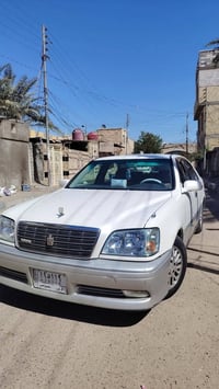 تويوتا ملكه • محرك D4 • الكمرك ما مدفوع