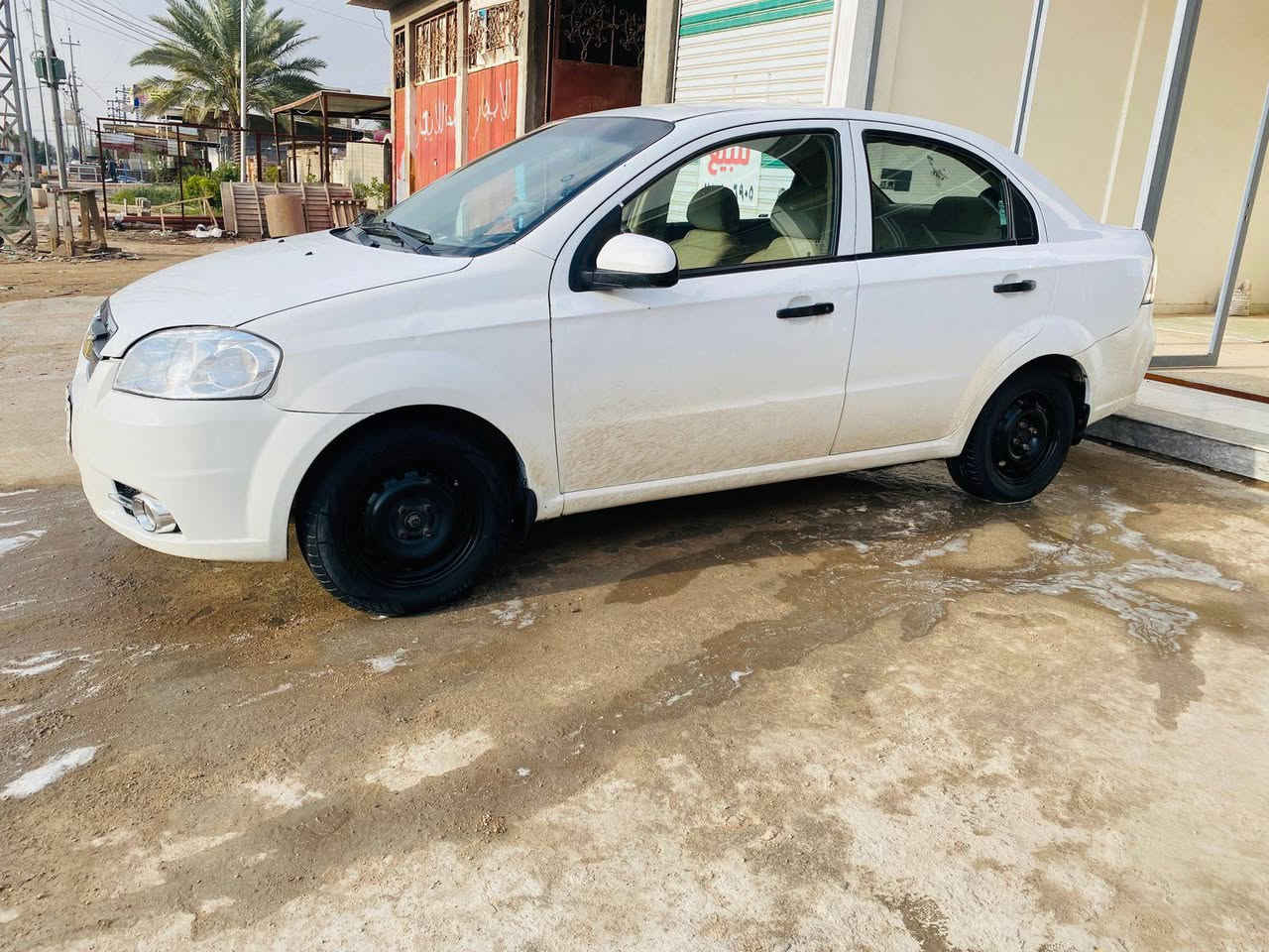 افيو للبيع موديل 2011 نضافه 100/100 تبريد شغال  رقمه نجف
باقي التفاصيل اتصل ***********
السعر 73 العنوان بابل 
كامل مواصفات 
اوتوماتيك .
