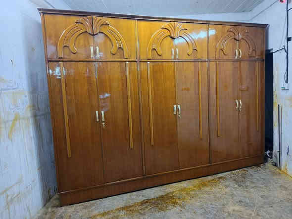 غرفة 6ابواب ملحق صاج درجة اولة مستعملة كاملة ***********
