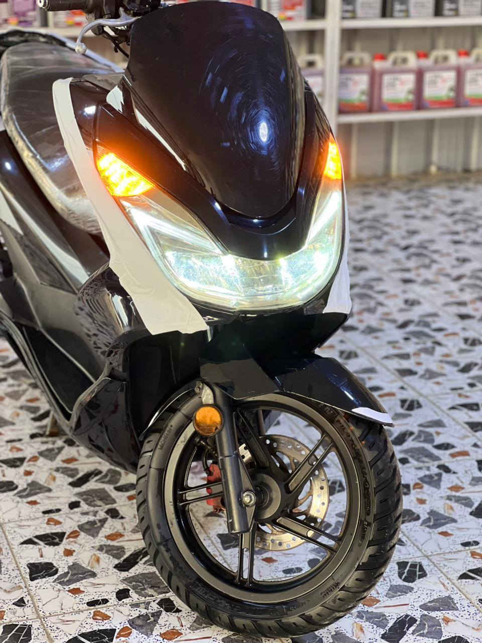 السلام عليكم ورحمة الله وبركاته
دراجه بي سي اكس  JF ياباني اصل الجيل الثاني 
كفاله عامه الدرجه ماشيه ٥٣ خير من الله شلعه معدل كله بلاديه حساس ازدحام حساس حرف A
خير من الله السعر مليون و٨٥٠وبيه مجال مستعجل علا بيعته  مكاني ديالي بعقوبه تقاطع 
القدس  للأستفسار ‭٠٧٧٨ ٢٩٩ ٤٦٩٩
