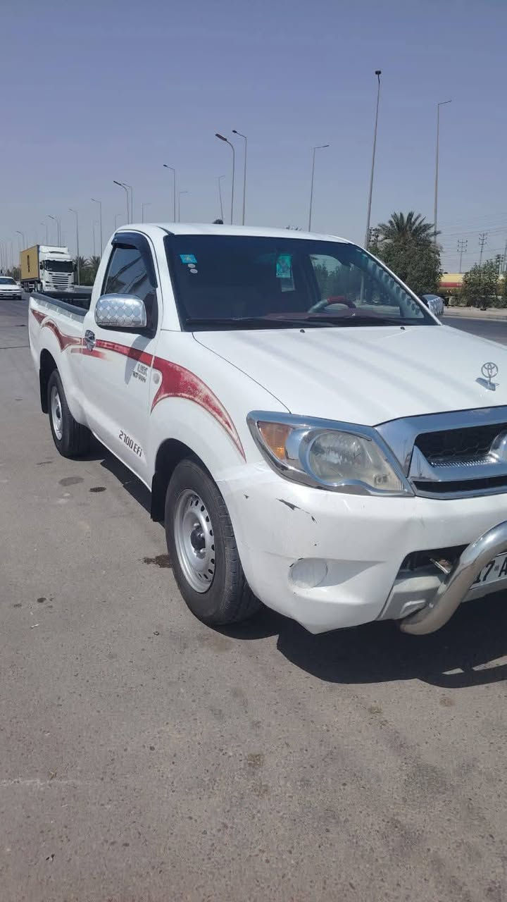 السلام عليكم 
فلاونزه للبيع 2006
مكفوله كفاله عامه ما عدا بارد بصيط 
رقم مثنى سنويه الغايه 2032
حدايديه جديد تخم تاير اصلي 
 مكاني البصره الزبير***********
