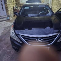 سوناته للبيع موديل ٢٠١٢ حادثها بل سونار موضح الستفسار عله هاذه الرقم٠٧...