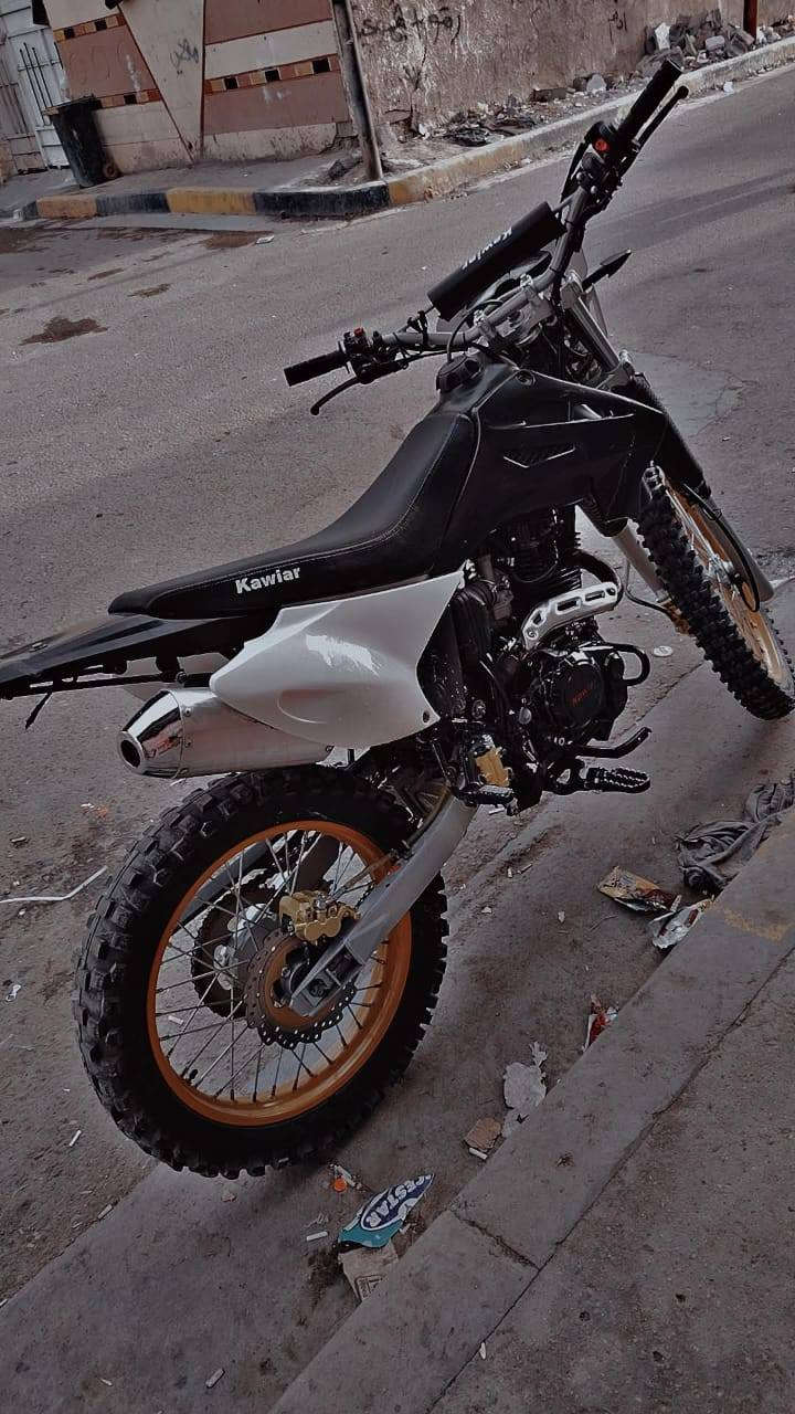 سلام عليكم
الحلوه للبيع ❤️

قفاز 250cc
نضيفه مكينه ما مفتوحه
شرط انطيك شلعه و معدل تشك الكاع

الموقع بغداد الدوره
للأستفسار اكثر
هـ ***********
متوفر واتساب
