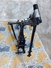 شاصي • اوراق • بوجهك