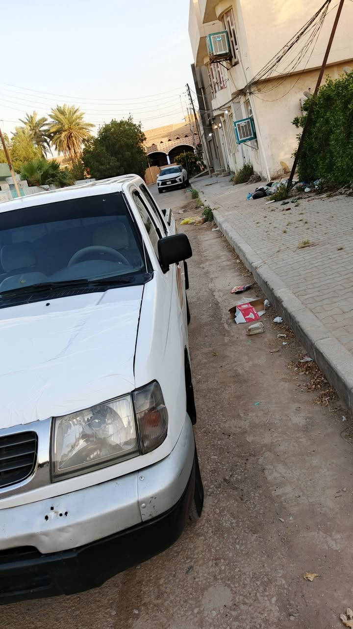 لبيع او مراوس
بيكب شبوط موديل 2005
ادوات متوم طبق اصل
كصه وحده
مكينه وكير وحداديه كفاله
السعر 45وبيه مجال
مكان نجف
***********
