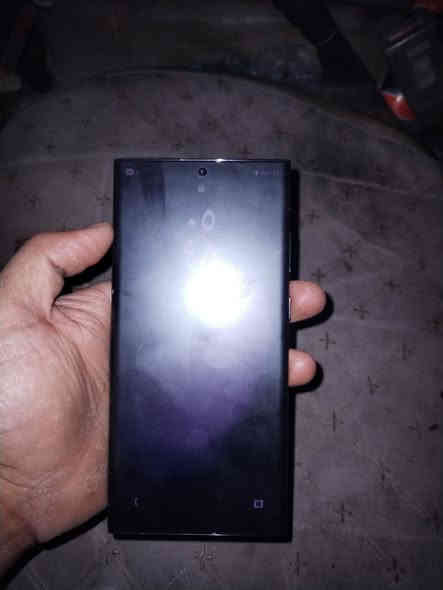 اس التره 23 امبدل شاشه لبيع السعر 450 ***********
