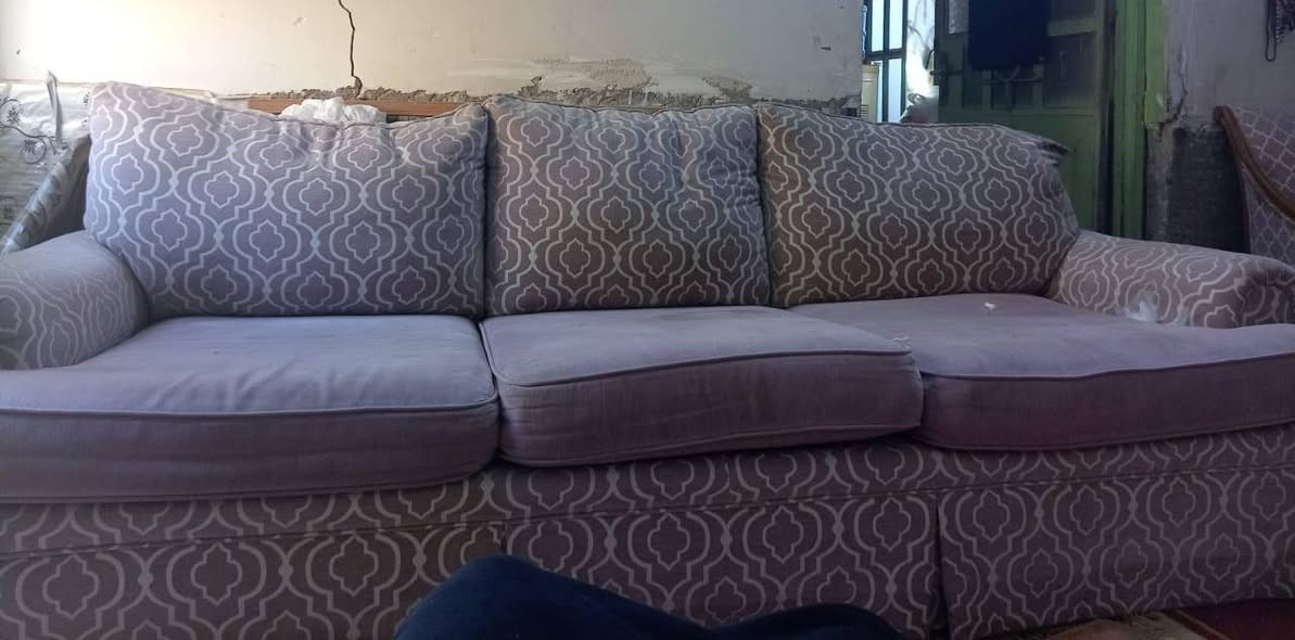 سلام عليكم تخم ملكي للبيع 10 نفر سعره 550 وبي مجال قليل عنوان كوفه شارع المعمل ***********
