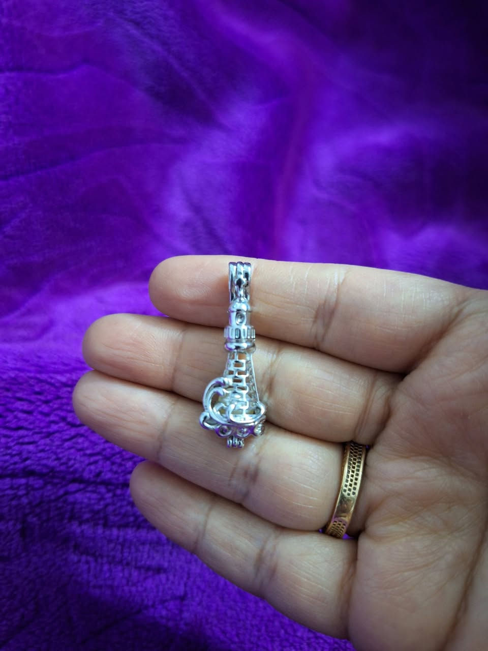 اعلى سعر ابيع بالة كندي  للحجز ***********
