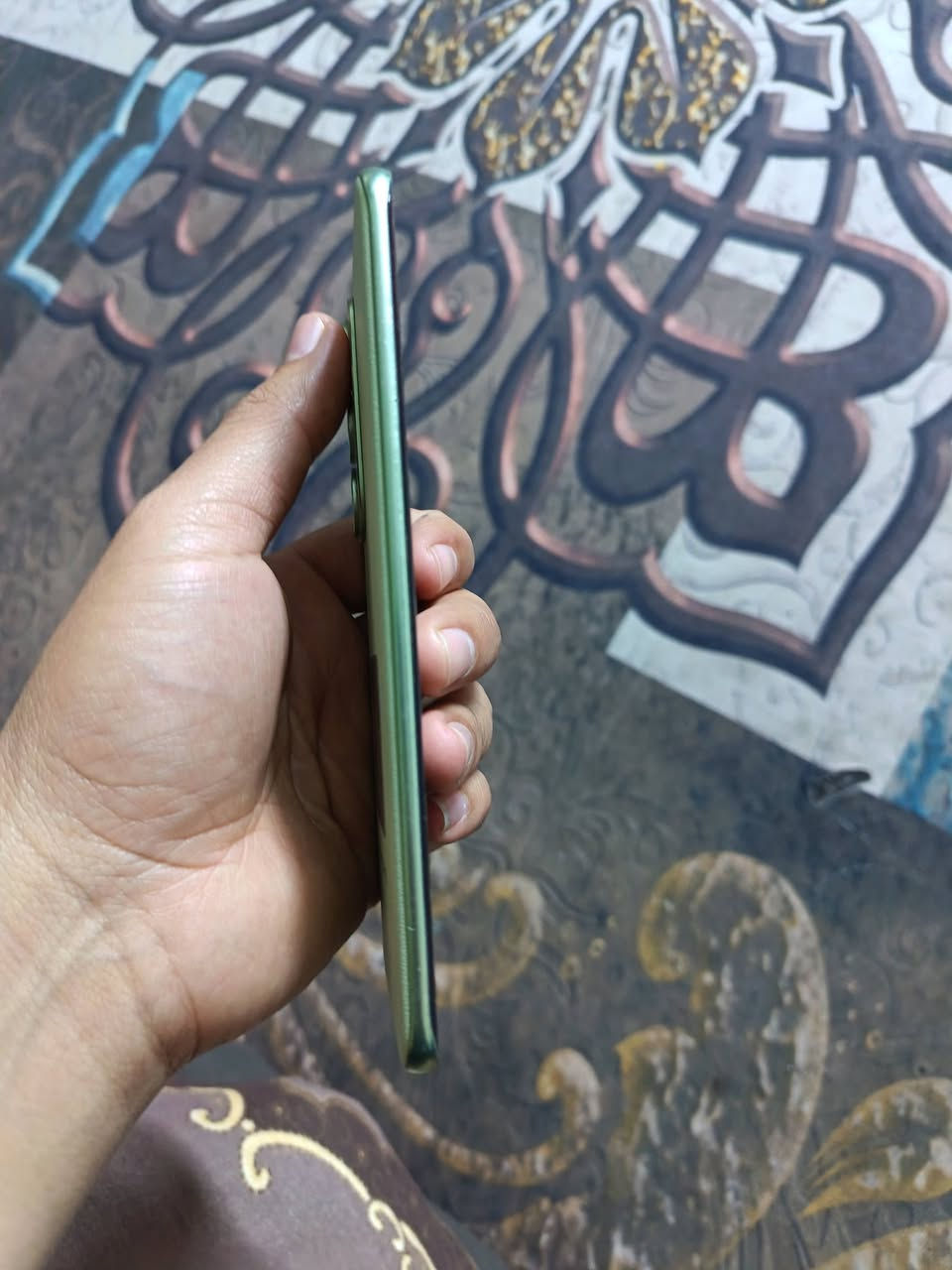 سلام عليكم عندي جهاز للبيع تكنو سبارك 40برو شاشه منحنيه  ذاكرته٢٥٦جهاز نظيف حيل غراضه كامله سعر جهاز 200عنوان بغداد الحريه الثانيه للاستفسار ***********واتساب او عل خاص
