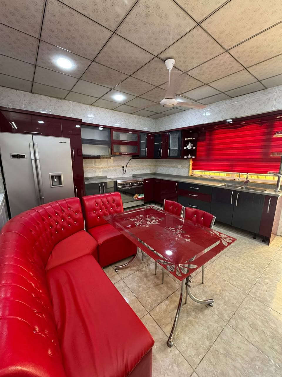 سعر :- ٩ دفاتر  بها مجال 
منزل مقابل حديقة 🪴🪴￼ للبيع في حي  #هفالان  ‏(مركز المدينة  اربيل) 
 خانوو بەرامبەر سەوزای 🪴🪴  بۆ فرۆشتن لەگەرەکی  #هەڤاڵان   
مساحة:- 100متر
  يتكون من :-
 مطبخ 
هول
 صحيات 
3 غرف نوم
البيت #طابو يسجل بأسم اي شخص يحمل الجنسية العراقية 
‏📍موقع البيت:-هفالان قريب عل سايدين منارة ￼ ￼ 
  —————————————
‏ للاستفسار 
كورك ***********📞
اسيا ***********📞
—————————————
📍موقع عقارات جميل:- اربيل هفالان خلف مطعم باب الحارة 
 https://maps.google.com/?q=36.194012,44.049461
—————————————
