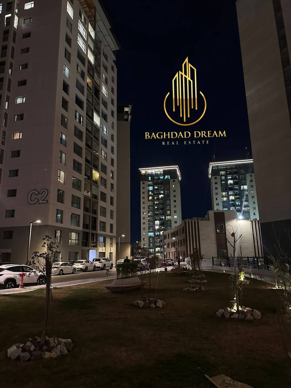 شقة للبيع 
العنوان/ مجمع النسيم السكني 
المساحة/ 140 م
البناية / A
رقم الطابق / 12
-عدد الغرف / 2
عدد الحمامات / 2
-اطلالة / الحدائق والنافورة 
-التسليم / شهر ونصف فقط 
الرقم للاستفسار *********** 

حلم بغداد للاستثمار والتسويق العقاري
حلم بغداد يوصلك لبيت احلامك
ونستقبل جميع عروضكم العقارية
