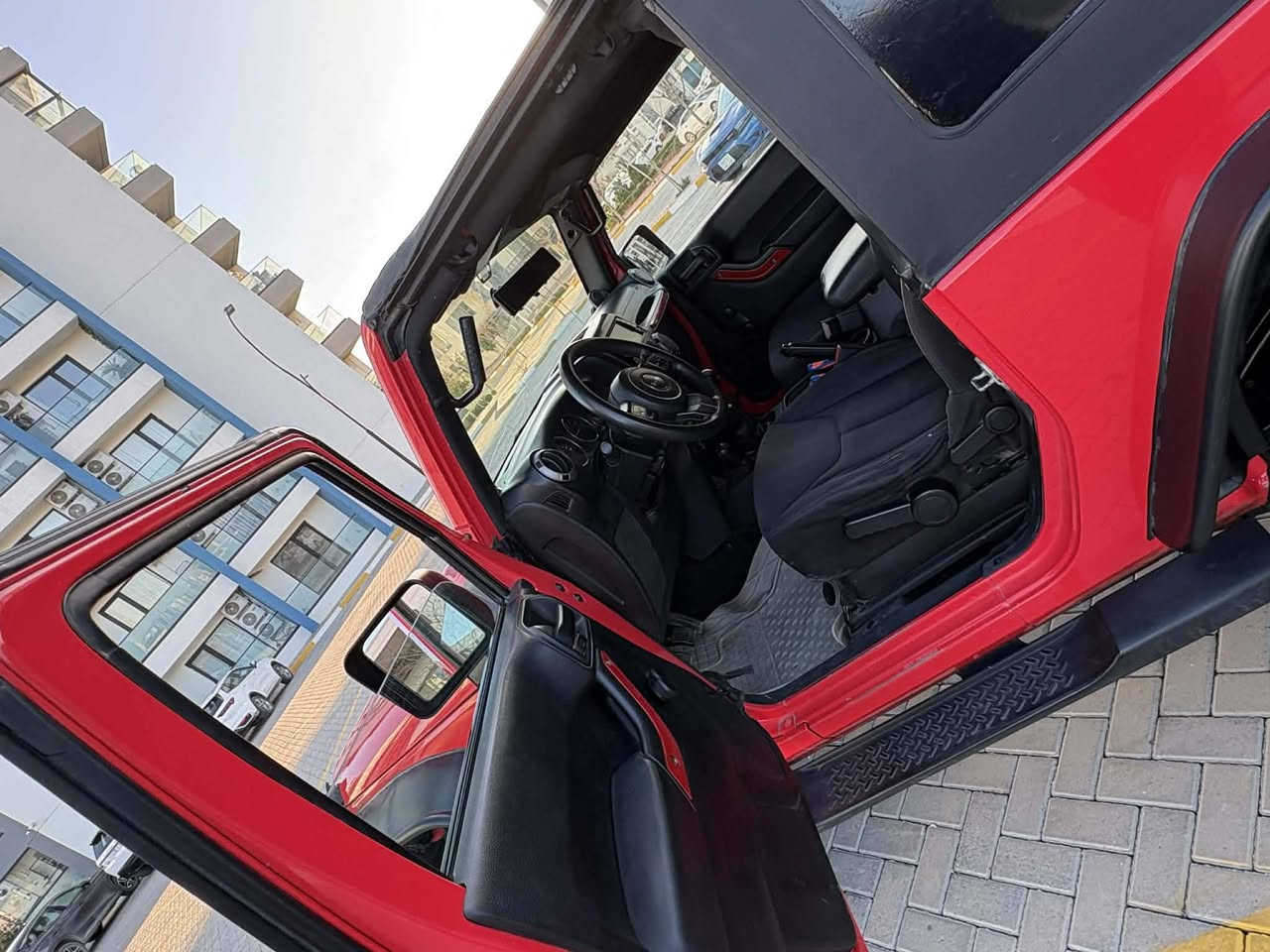 جیب رنکلر ٢٠١٣  3.6 کلین فول عادي
***********
