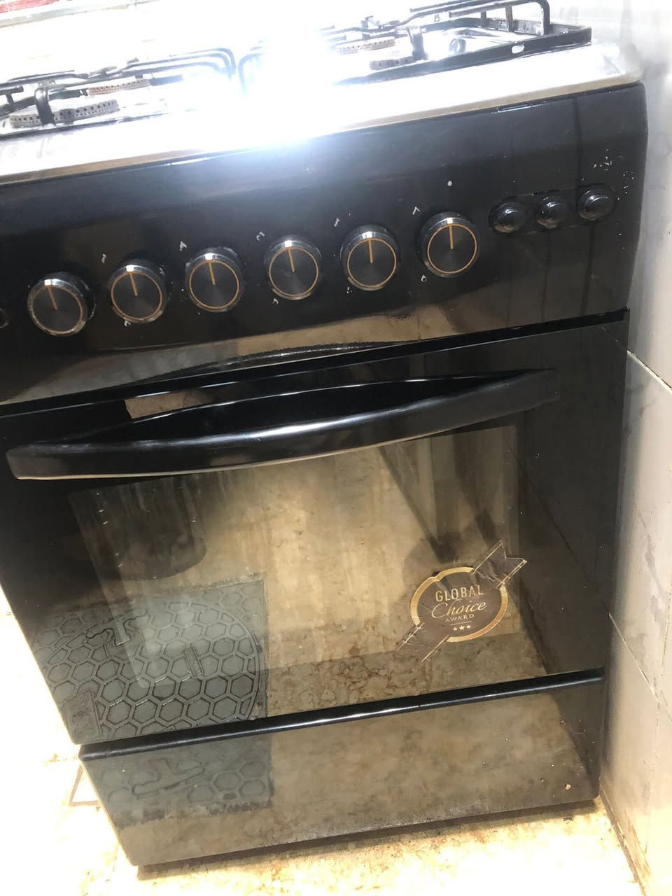 طباخ استعمال قليل جديد ١٢٥ العطيفيه


**إذا كنت صاحب هذا الإعلان وتريد حذفه لأي سبب، رجاءا أرسل رسالة إلى الدعم الفني**