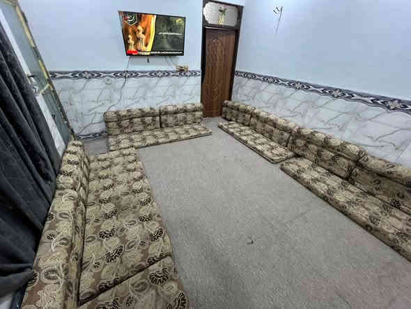 جلسه عربيه وجهين 7 دواشك اسفنج كلش مضغوط وعالي استفسار خاص او اتصال *********** عنوان نجف النجف
