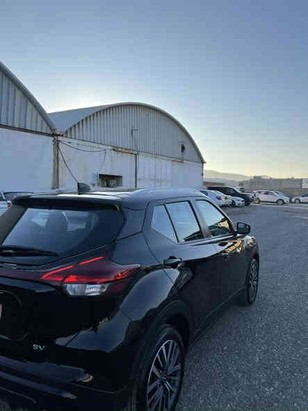 نیسان کیکس مۆدێل 2024 مواسەفات SV گێچ ئەلیکترۆنی شاشە گەورە بەسمە برێک بەسمە ئۆتۆ هۆڵد رادار // بەس بۆنیدبۆیاخە ئێرباگ سیستەمە دەعمی خەفیف سەیارەکە چاڵوشوختی نیە نرخی 135 مەجالێکی کەم *********** wats up
