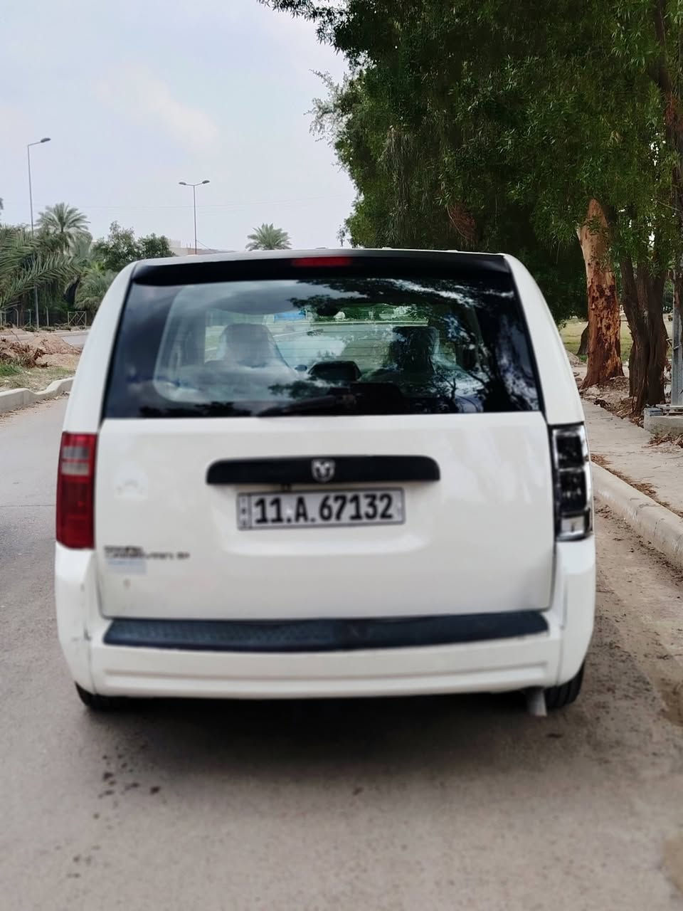 سلام عليكم دوج كرفان 2008 رقم دولي بغداد هزه جديده مكينه 3300 كير مكينه كفاله حدادي تخم تاير  حادث جاملغ امامي وهنا باب عكس السايق السعر 82 عنوان بغداد الكاضميه رقمي ***********
