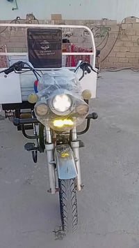 ستوتعه اللبيع موديل 2021 ومكفوله من كلشي تخم تاير جديدة 07707840059