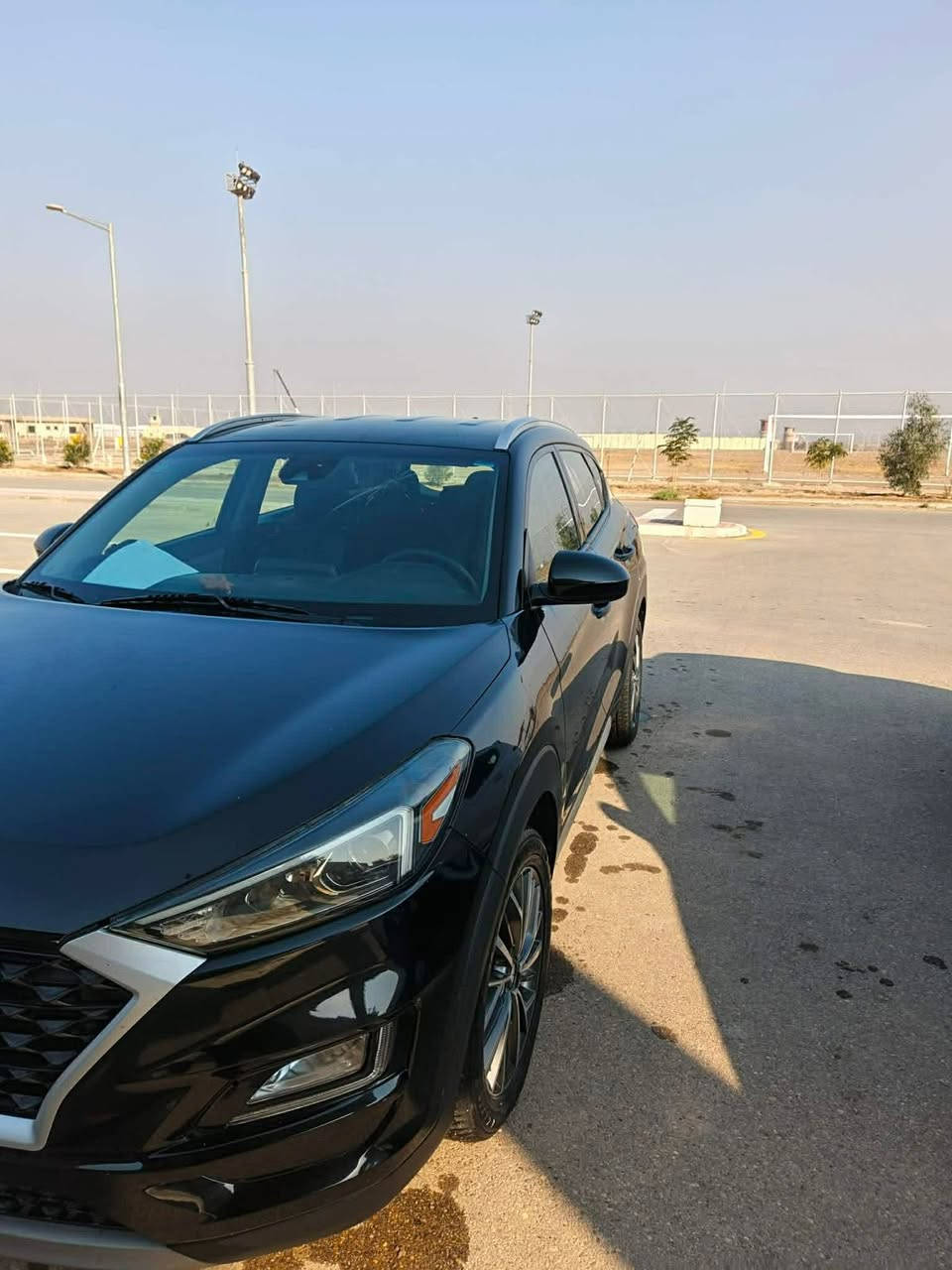 السلام عليكم
للبيع سياره توسان 2021 وارد امريكي 
مكينه 2400 GDI 
ماشيه 66 الف ميل / حادث السياره جاملغ ايمن وبنيد ومبدلات نفس الون وصور حادثها موجود بل منشور 
/ اي نقص مابيها السياره جاهزه 
تبريد تدفئه زوج تايرات صدر جيد 
#السعر 165 ورقه بيها مجال شي بسيط 
مكان السياره بغداد / الاستفسار الاتصال 
‏‭0770 896 8518‬
