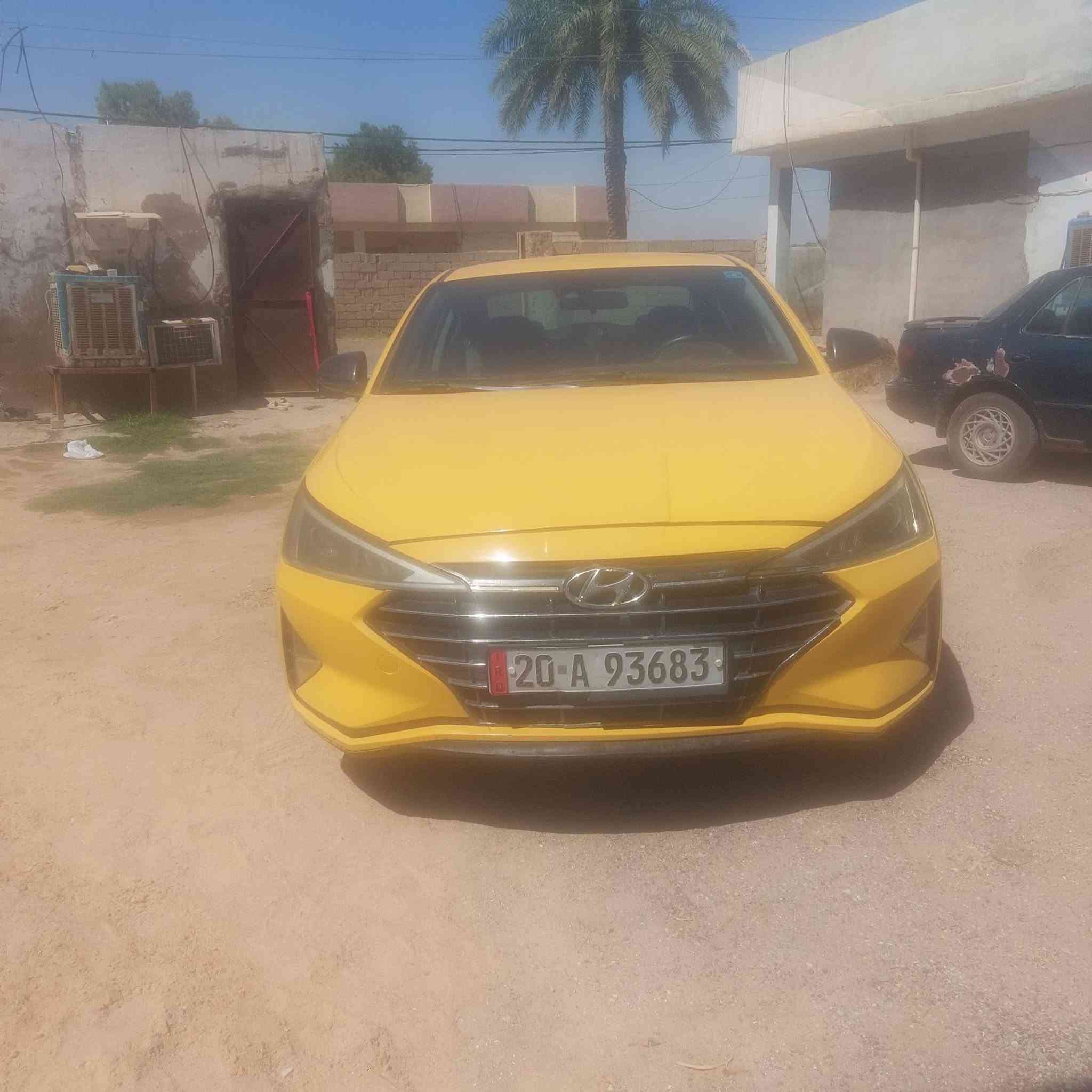 السلام عليكم النترا ٢٠ بدون تبديل تبريد انجماد محرك كير مكفولات علا وضع الشركه حادث خشم البنيد وشويه فقط وعندي سونار بيه مصفر غرامات وهيء السياره احله من الصوره فول عده الفتحه حاكيه لادار خلفي وامامي كله شغاله وبعد بيه مواصفات هواوي السعر ١٢٨ وبيه مجال حك الجيه مامتواجد على فيسبوك هاذ رقمي وادلل ***********
