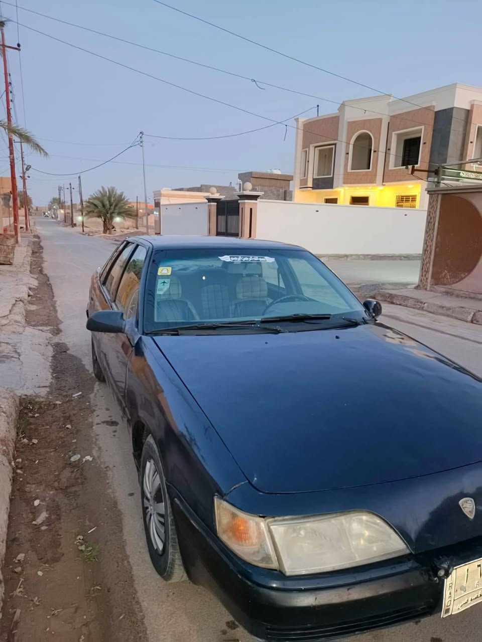 دايو اسبيرو
گير محرك شرط
مابيها قطرة خياس
تخم تاير جديد
بلكات نوزلات جديد
غرفة حلوه 
سيارة جاهزه 
السعر..... 25 بيها مجال حگ الجيه
للتواصل ***********
